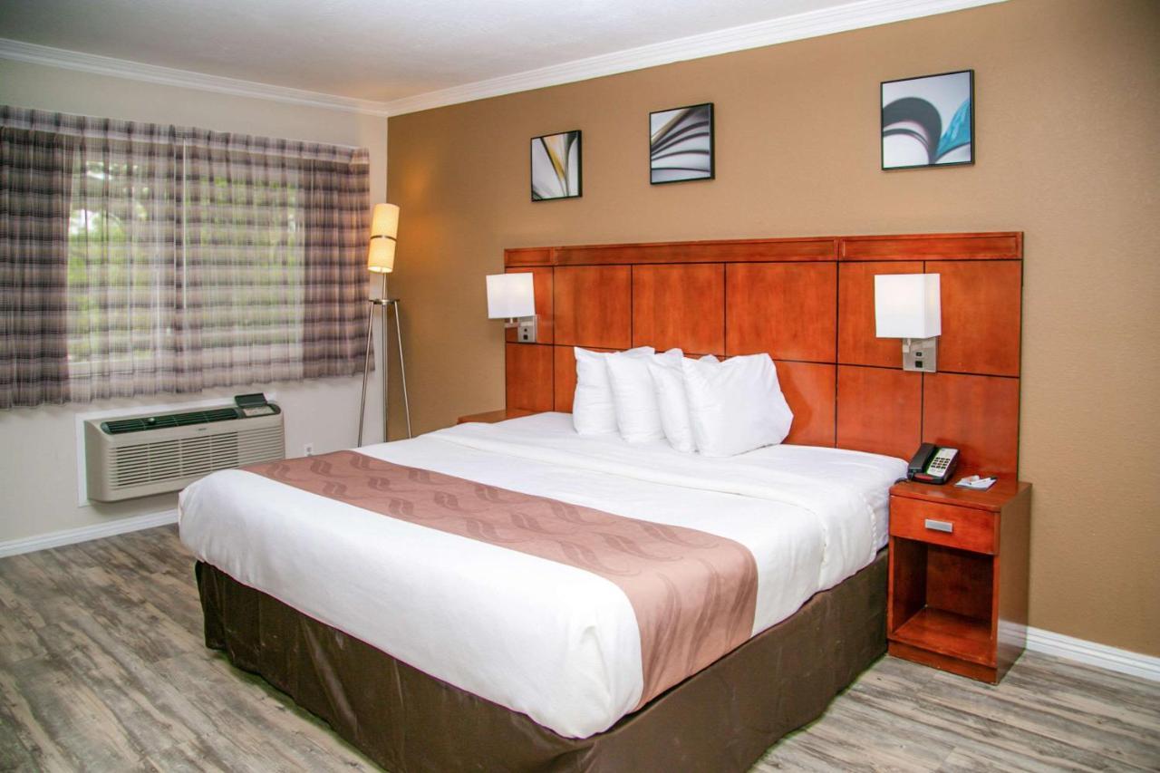 Quality Inn & Suites Thousand Oaks - Us101 Luaran gambar